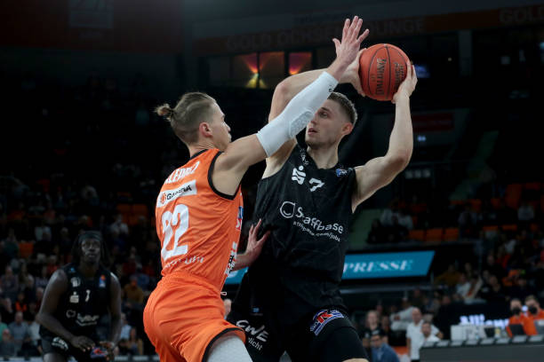 仅让对手拿 仅让对手拿