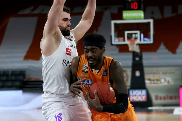 马丁内斯 马丁内斯